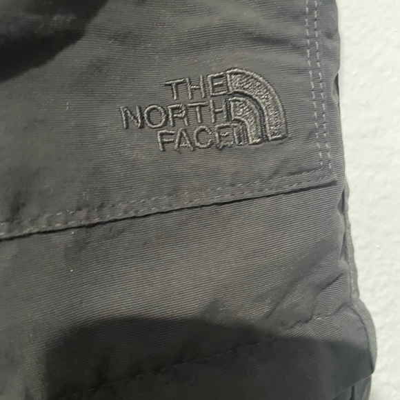 The north face short /court hiking pants size 10 - Picture 4 of 10